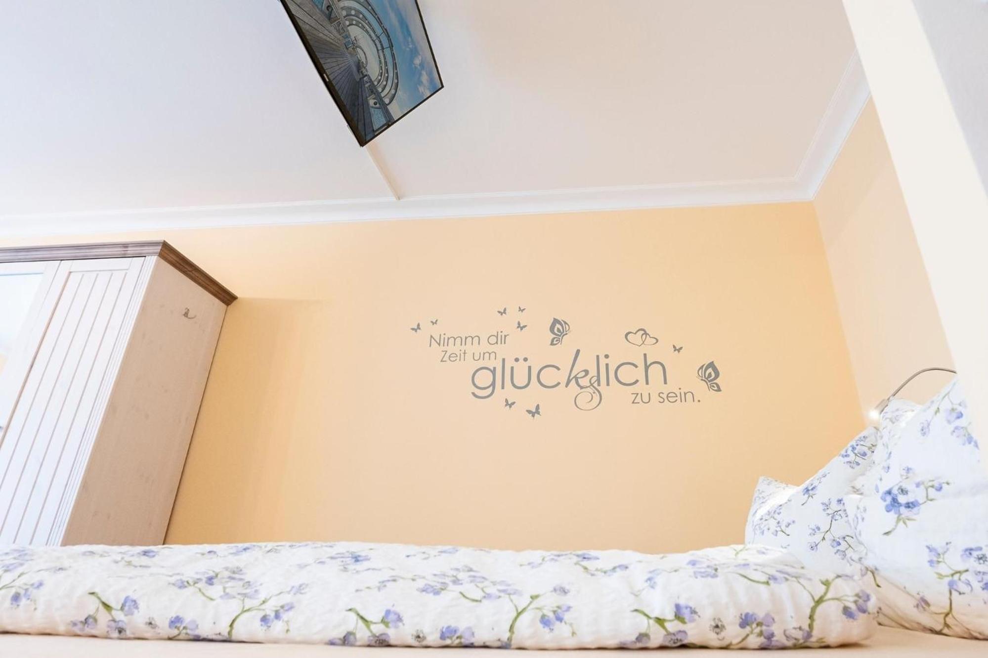 ケレンフーゼンWaldstrasse 8 Gluecksoaseアパートメント エクステリア 写真